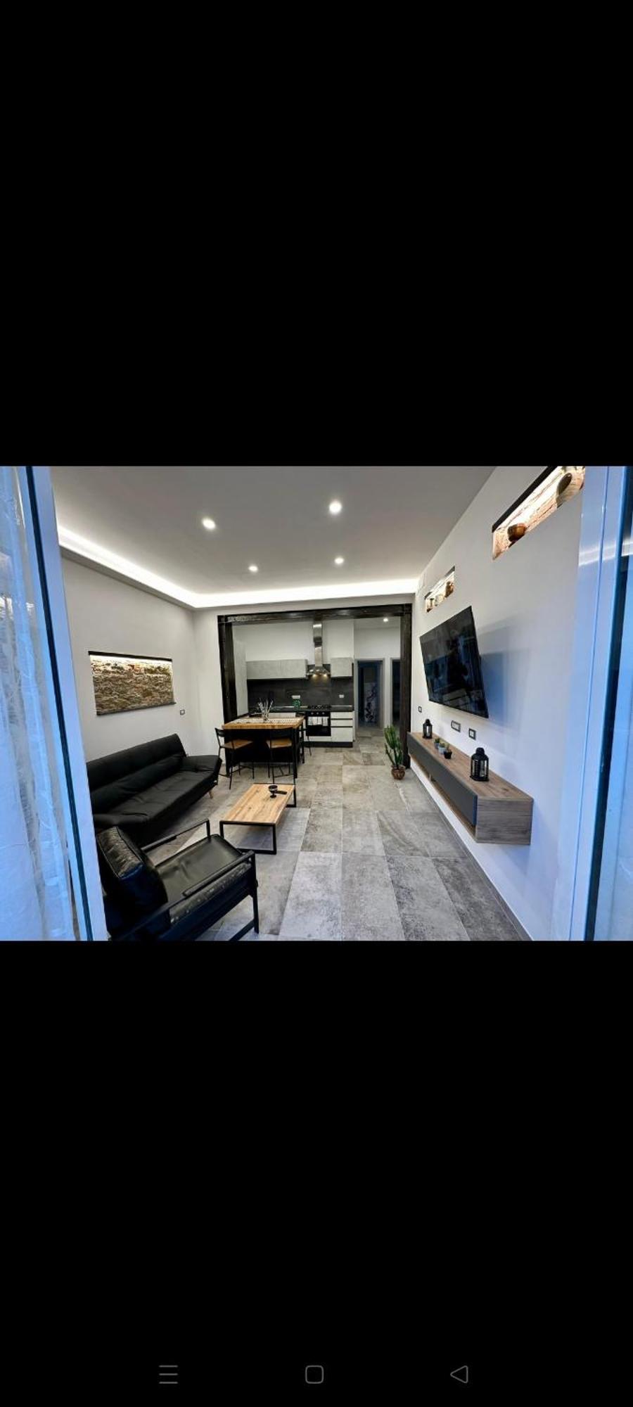 Koman House ซาโวนา ภายนอก รูปภาพ